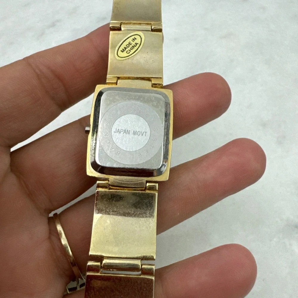 Geneva Gemstone Watch Gold tone (Need Battery)